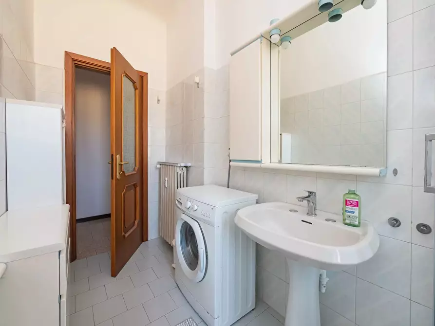 Immagine 13 di Casa trifamiliare in affitto  in Via Abano a Milano