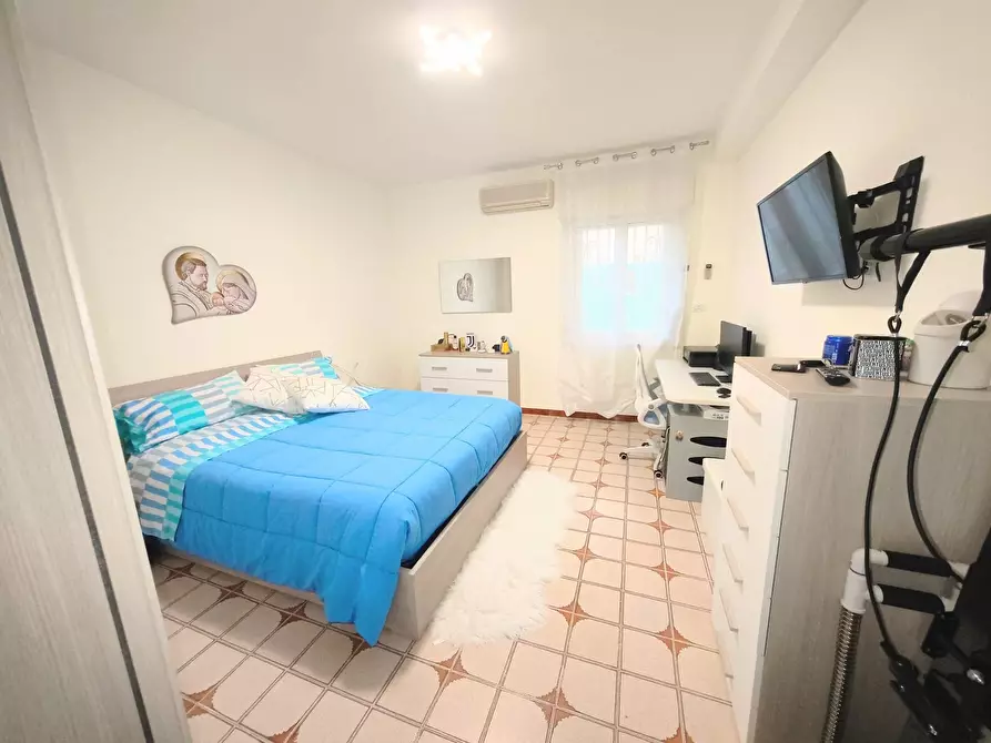 Immagine 19 di Casa trifamiliare in vendita  in Via Giorgio La Pira, 34 a Messina