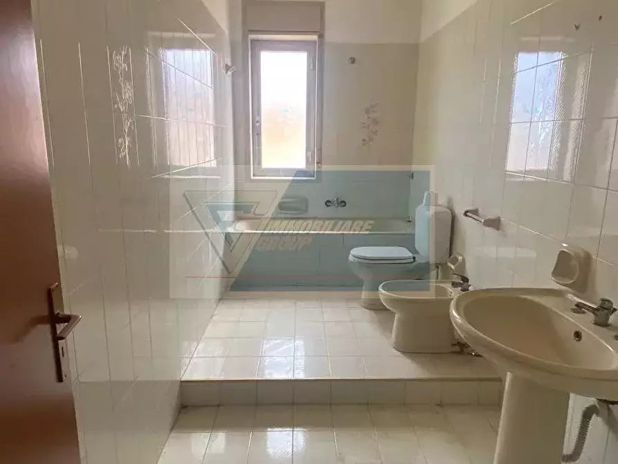 Immagine 12 di Casa trifamiliare in vendita  in Via Favara a Siracusa