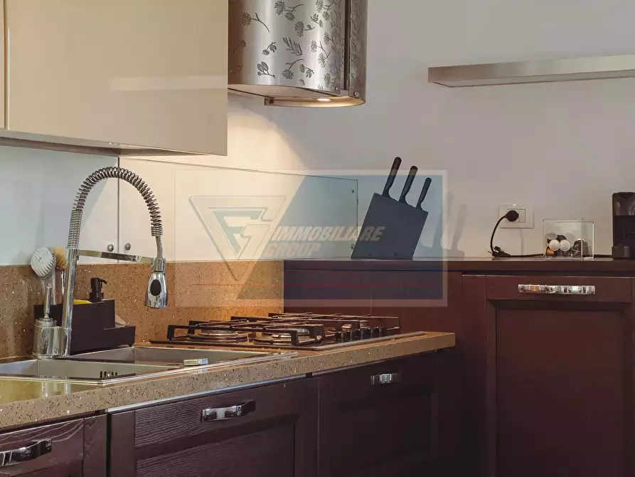 Immagine 15 di Casa trifamiliare in vendita  in Via Pasubio a Siracusa