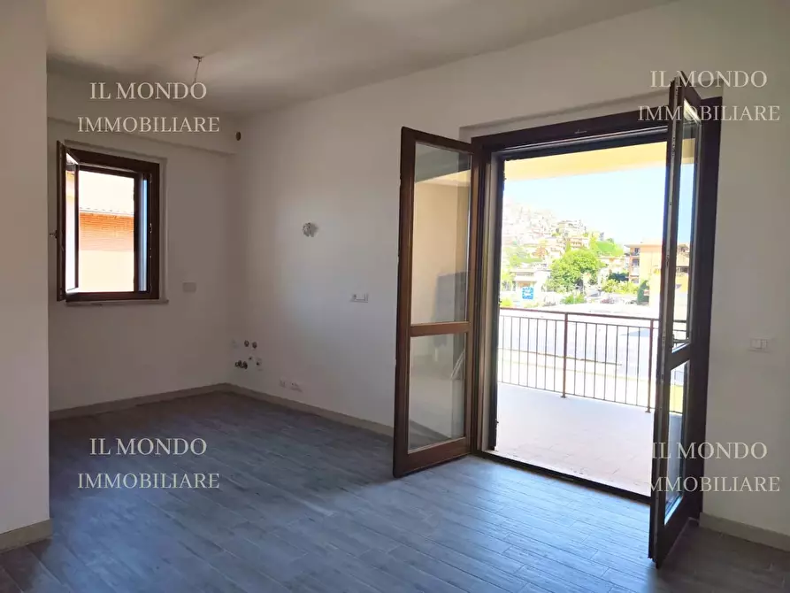 Immagine 26 di Castello in vendita  in Viale Tivoli a Palombara Sabina