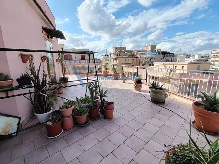 Immagine 1 di Casa trifamiliare in vendita  in Via Filisto a Siracusa