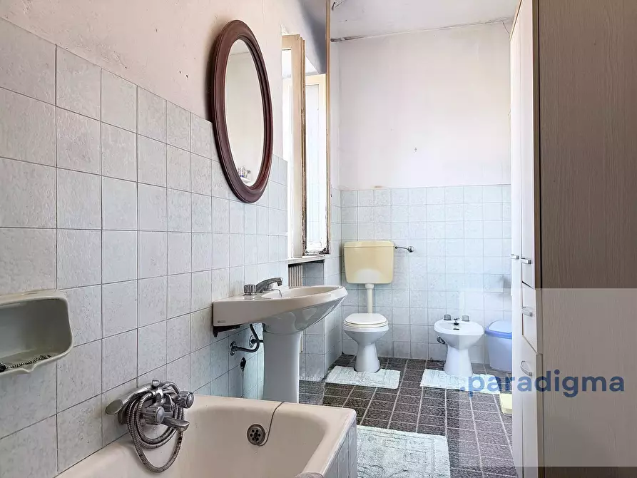 Immagine 12 di Casa trifamiliare in vendita  in Via Valenza a Alluvioni Cambio'