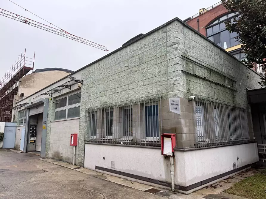 Immagine 19 di Casa bifamiliare in vendita  a Milano