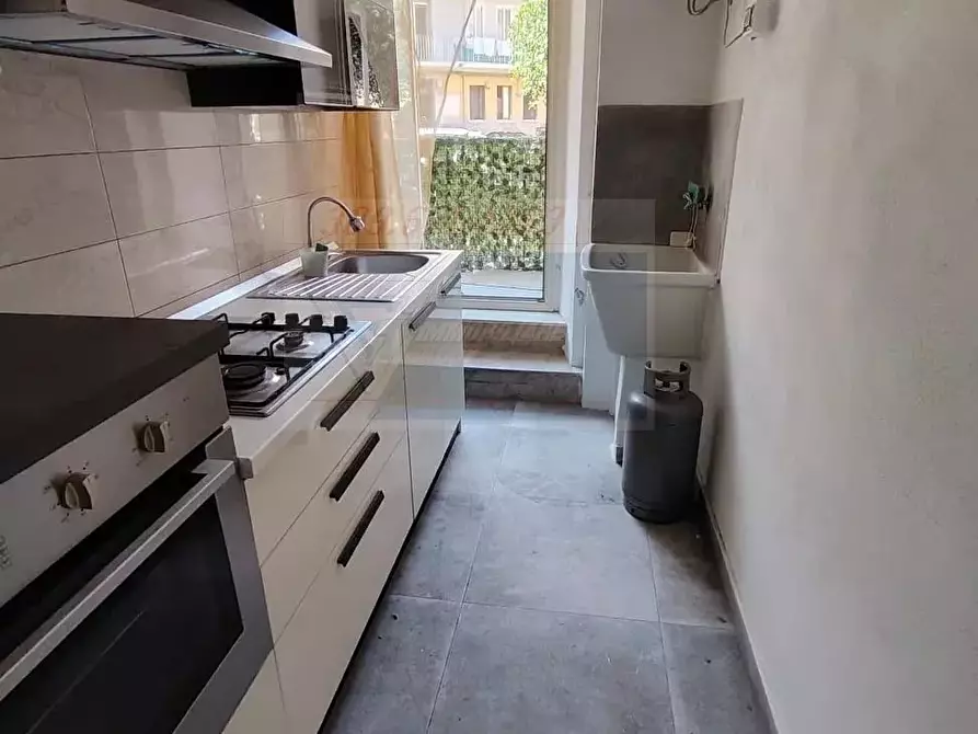 Immagine 7 di Casa trifamiliare in vendita  in Via Luigi Mauceri a Siracusa