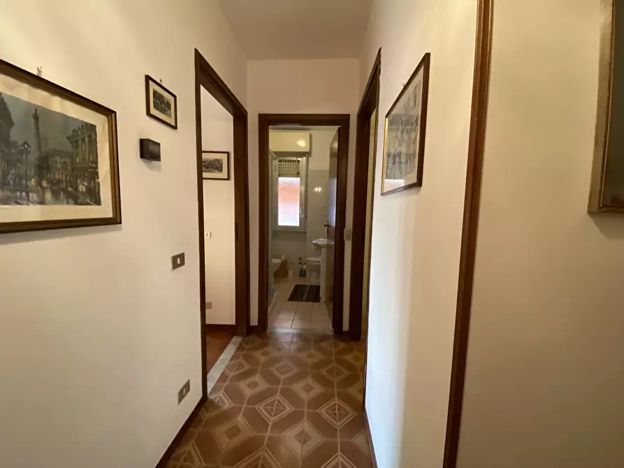 Immagine 7 di Casa trifamiliare in vendita  in Passeggiata Trento e Trieste, 31 a Ventimiglia