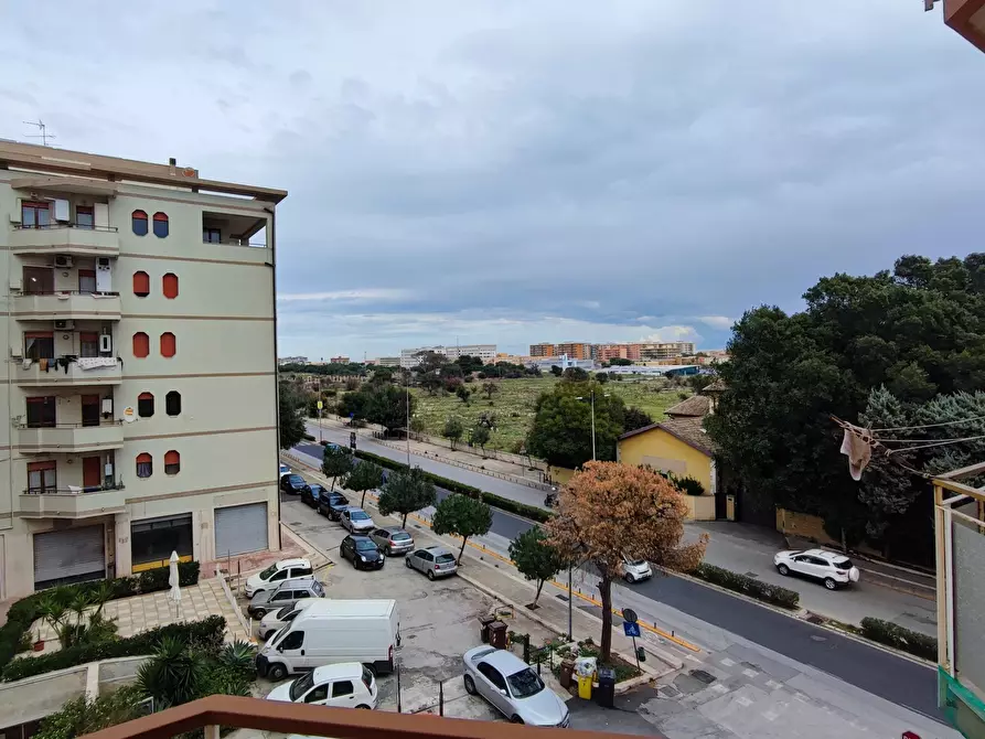 Immagine 1 di Casa trifamiliare in vendita  in viale epipoli a Siracusa