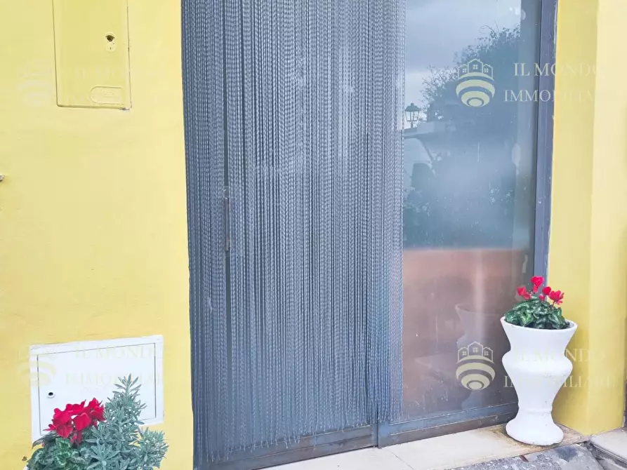 Immagine 47 di Casa trifamiliare in vendita  in Viale Luigi Greco Cretone a Palombara Sabina