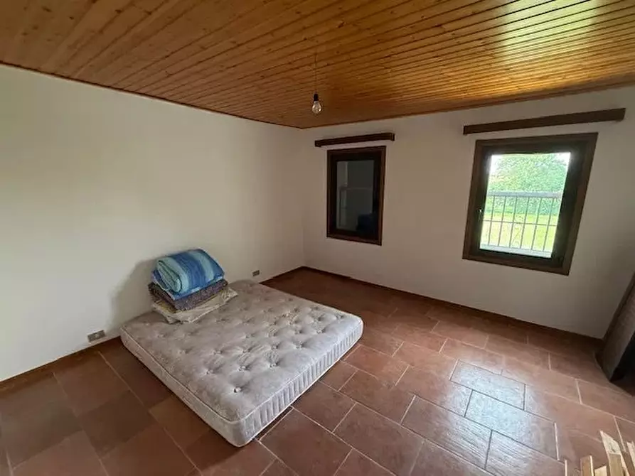 Immagine 5 di Terreno edificabile in vendita  a Susegana