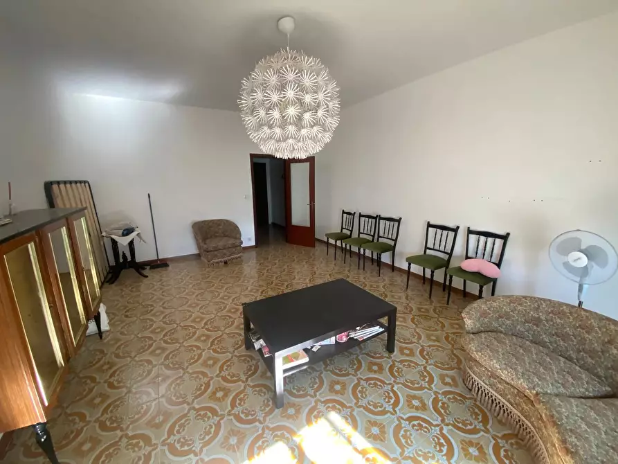 Immagine 1 di Casa trifamiliare in vendita  in Via Melilli a Siracusa