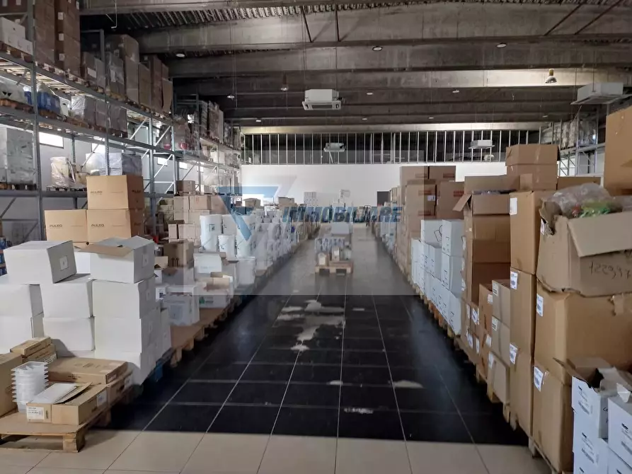 Immagine 5 di Casa bifamiliare in vendita  in Via Giuseppe Farina a Siracusa