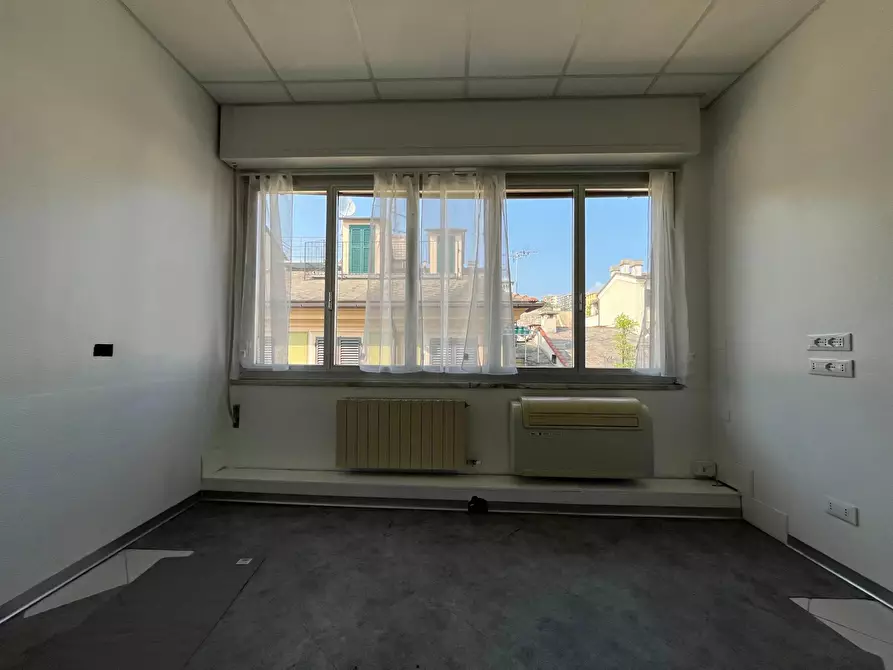 Immagine 7 di Castello in affitto  in Via Martiri della Liberazione a Chiavari