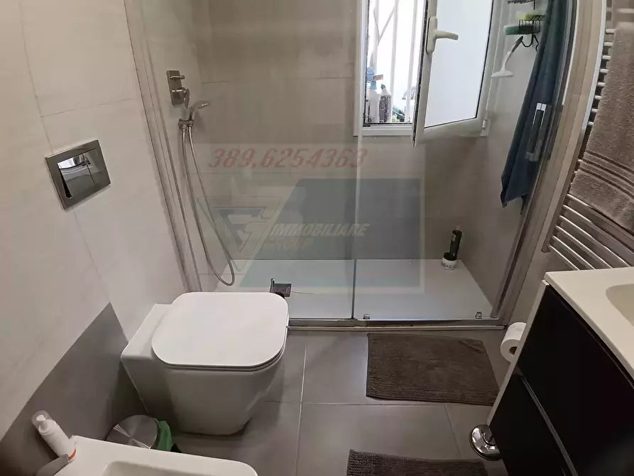 Immagine 16 di Casa trifamiliare in vendita  in Via Carso a Siracusa