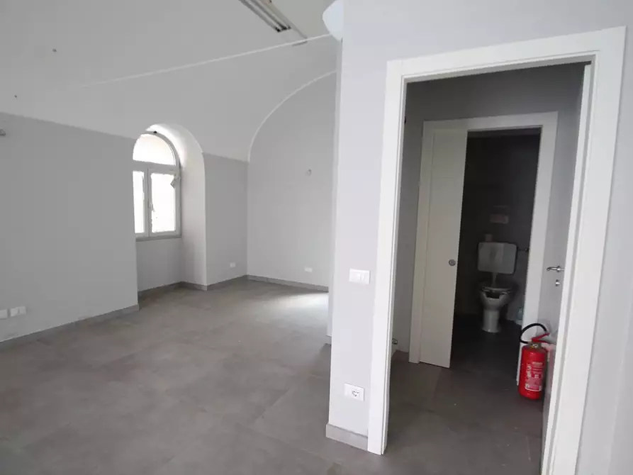 Immagine 13 di Attico in affitto  in Piazza Madonna della Guardia, 1R a Borghetto Santo Spirito