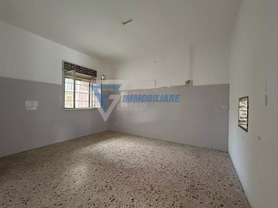 Immagine 7 di Casa trifamiliare in vendita  in via avola a Siracusa