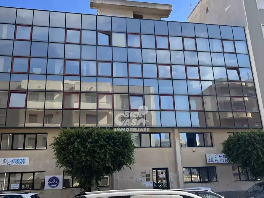 Immagine 2 di Castello in affitto  a Marsala