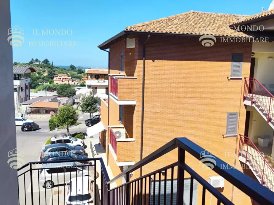 Immagine 5 di Castello in vendita  in Viale Tivoli a Palombara Sabina