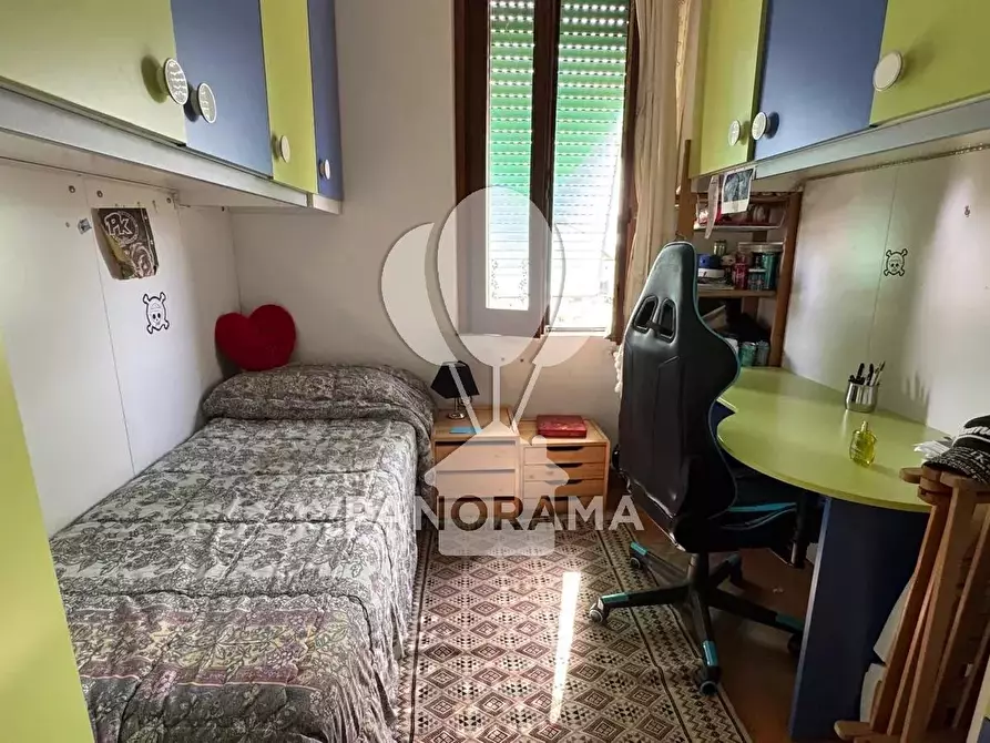 Immagine 18 di Casa trifamiliare in vendita  in Via Edison a Alcamo