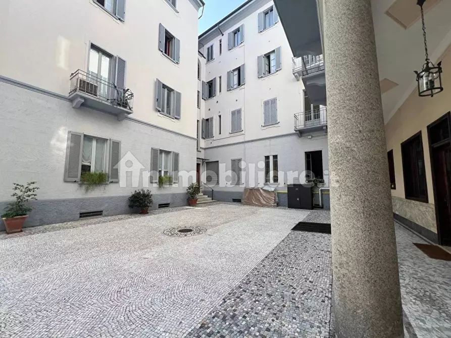 Immagine 19 di Casa trifamiliare in affitto  in Via Carroccio, 11 a Milano