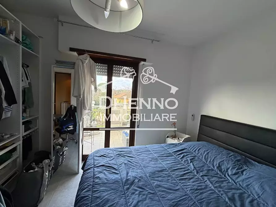 Immagine 8 di Casa trifamiliare in vendita  a Roma