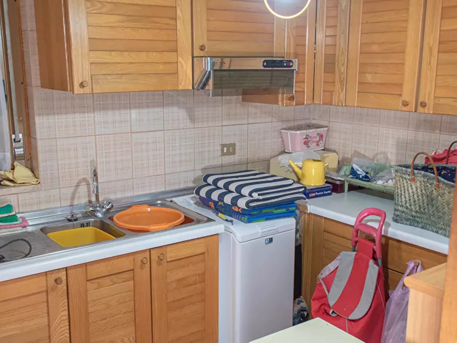 Immagine 32 di Casa trifamiliare in vendita  a Ventimiglia