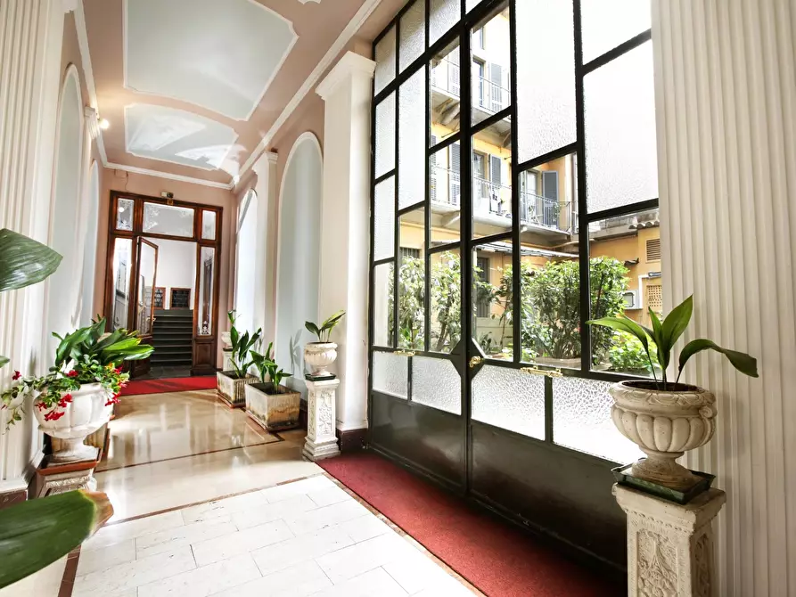 Immagine 9 di Casa trifamiliare in vendita  in Via Paolo Sacchi, 16 a Torino