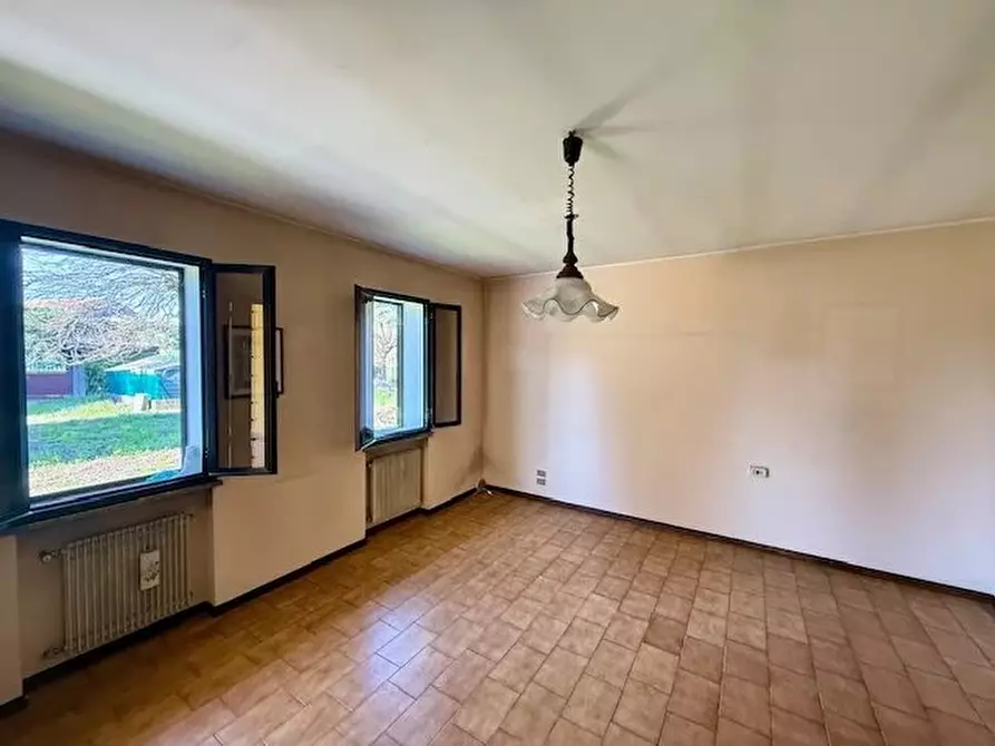Immagine 5 di Terreno edificabile in vendita  a Refrontolo