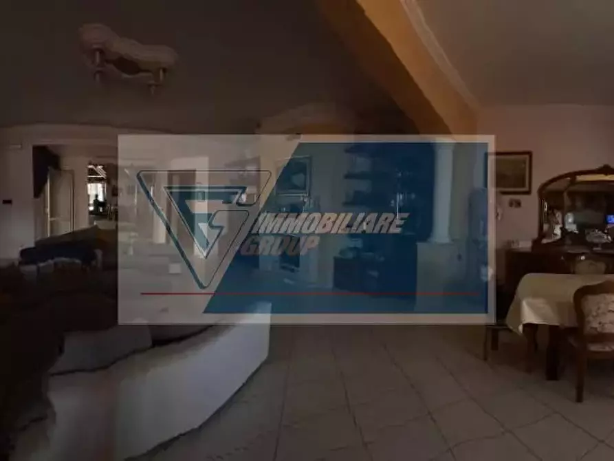 Immagine 27 di Casa trifamiliare in vendita  in Via Giuseppe Giusti, 25 a Buccheri