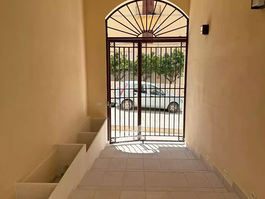 Immagine 11 di Casa trifamiliare in vendita  a Marsala