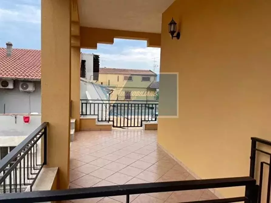 Immagine 7 di Casa trifamiliare in vendita  in Via Brancati a Buccheri