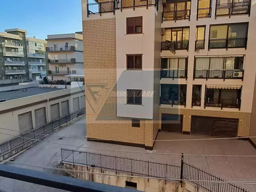 Immagine 2 di Casa trifamiliare in vendita  in Via Filisto a Siracusa