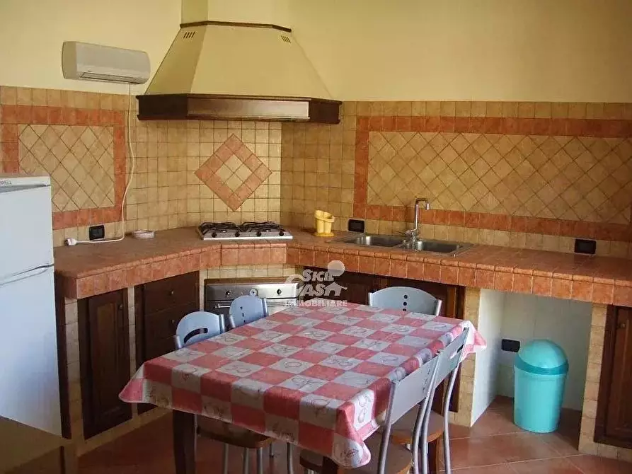 Immagine 2 di Casa trifamiliare in affitto  a Marsala