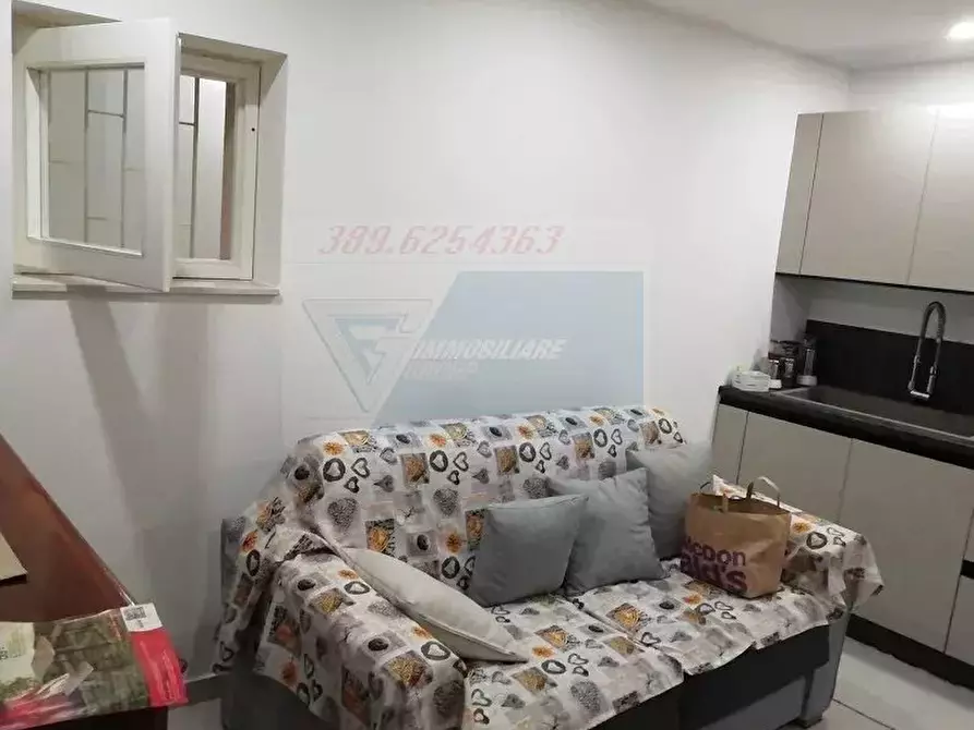 Immagine 14 di Casa trifamiliare in vendita  in Via Arizzi a Siracusa