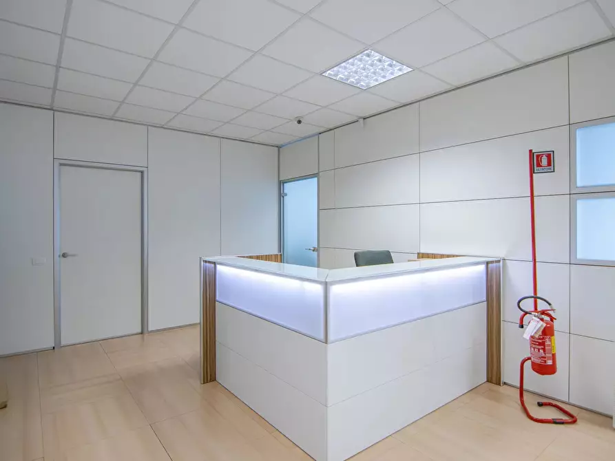 Immagine 14 di Castello in vendita  a Padova