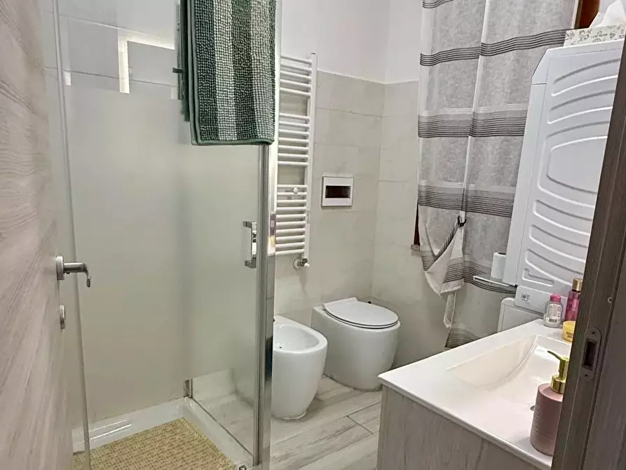 Immagine 4 di Casa trifamiliare in vendita  a Refrontolo