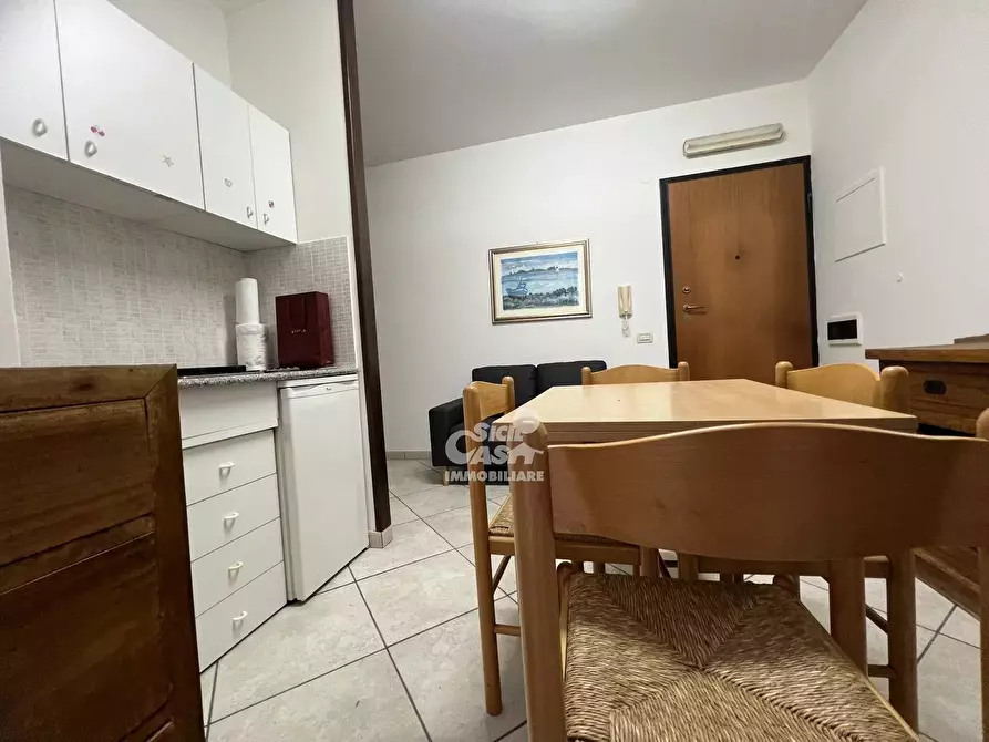 Immagine 9 di Casa trifamiliare in affitto  a Marsala