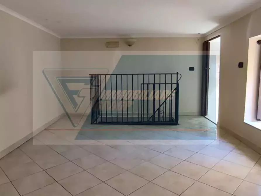 Immagine 19 di Casa trifamiliare in vendita  in Via Re Ierone II a Siracusa