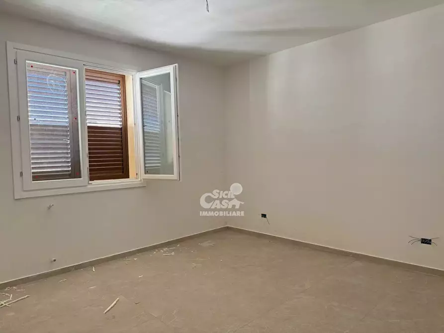 Immagine 38 di Casa trifamiliare in vendita  a Marsala