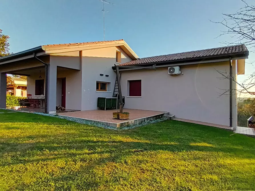 Immagine 76 di Terreno edificabile in vendita  a Refrontolo