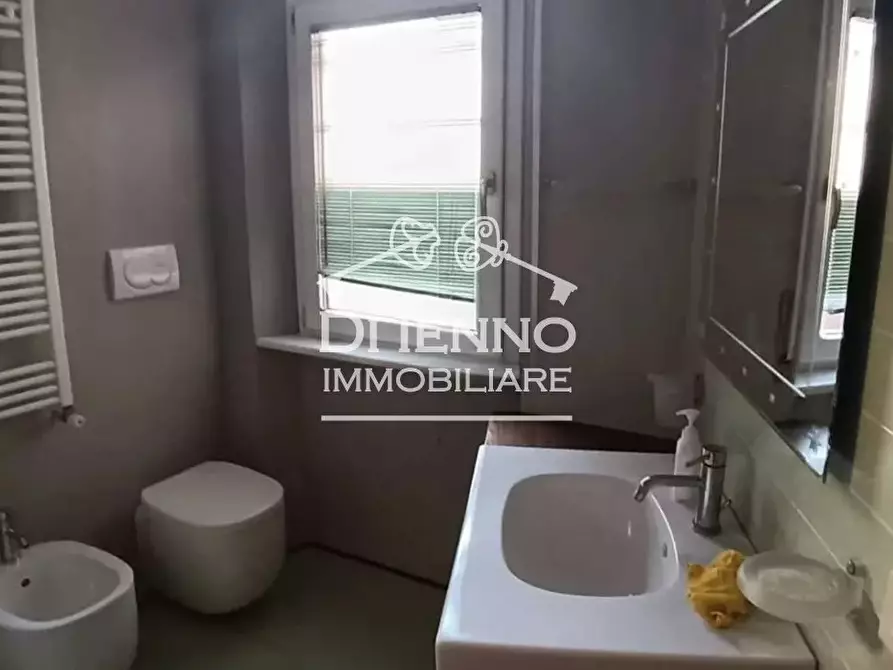 Immagine 6 di Casa trifamiliare in affitto  in Via Eleonora Duse, 2 a Roma