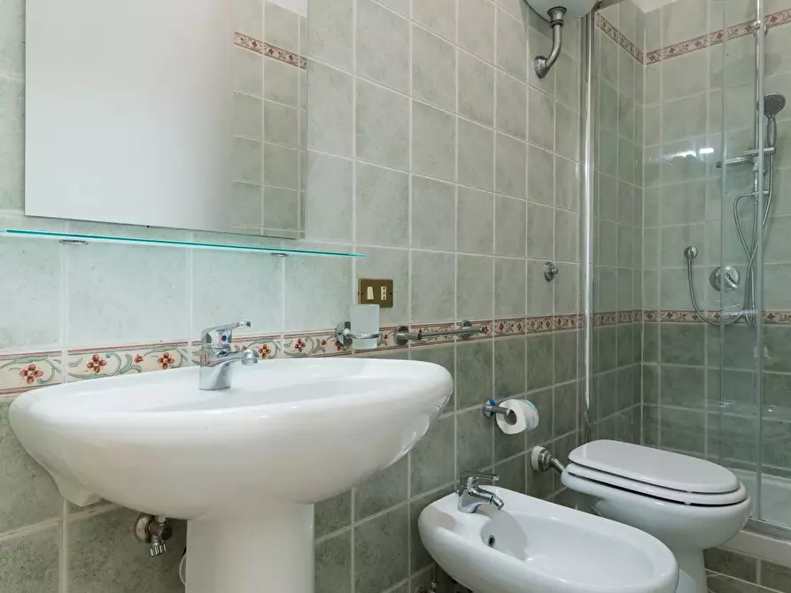 Immagine 41 di Casa trifamiliare in vendita  in Piazzetta Rosario di Palazzo, 10. a Napoli