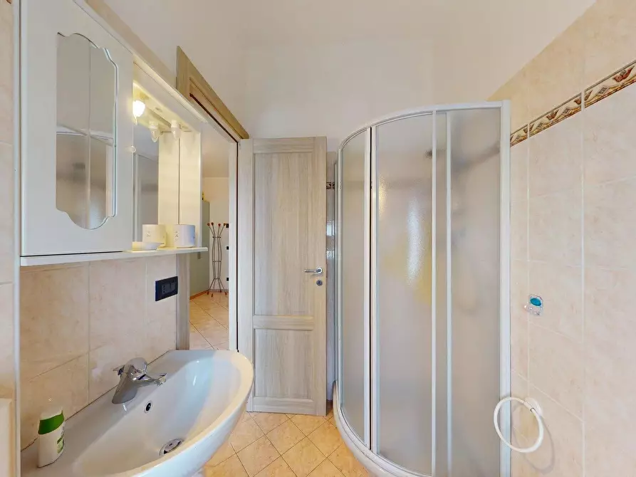 Immagine 16 di Casa trifamiliare in vendita  in Via Montevideo 4. a Borghetto Santo Spirito