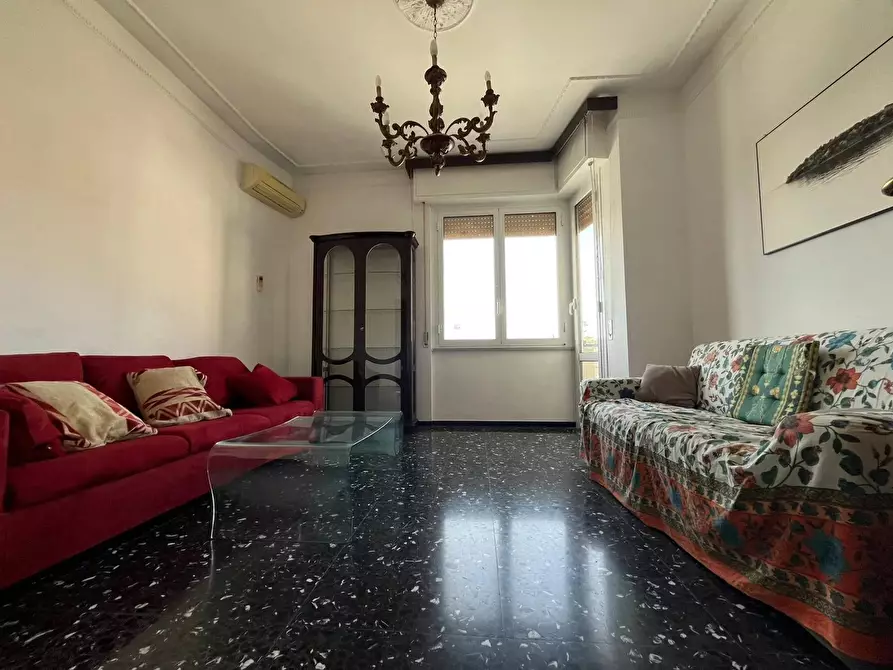 Immagine 2 di Casa trifamiliare in vendita  in Via Privata Gastaldi a Chiavari