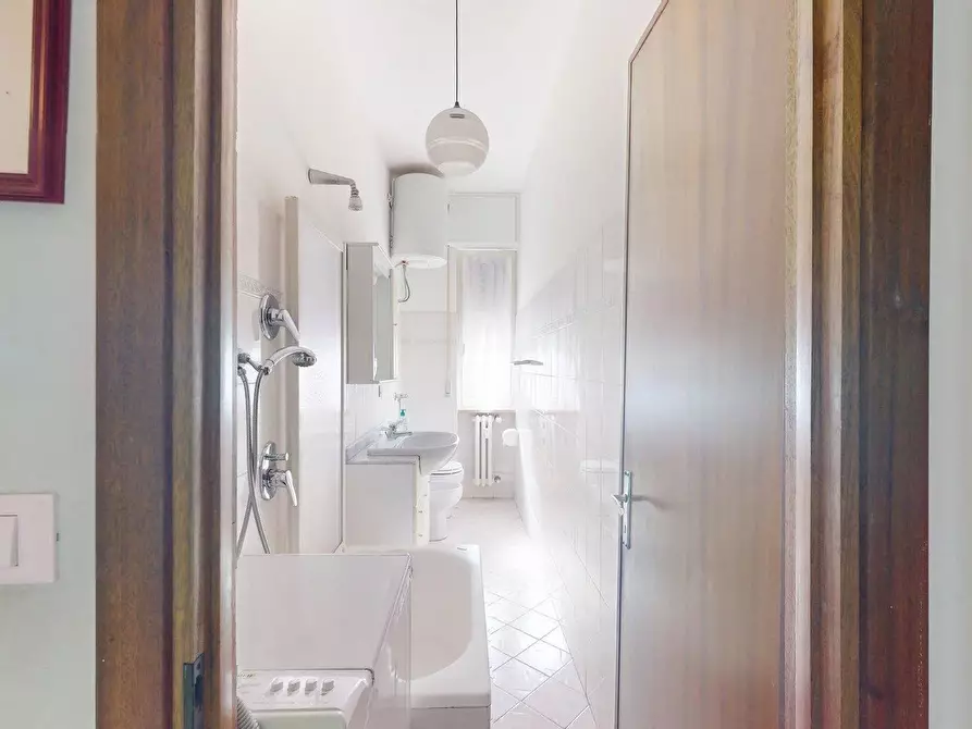 Immagine 18 di Casa trifamiliare in vendita  in Via Parioli 13. a Borghetto Santo Spirito