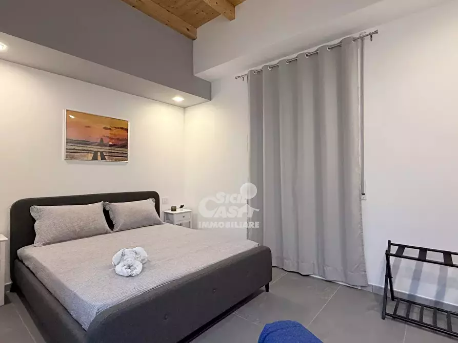 Immagine 28 di Casa trifamiliare in affitto  a Marsala