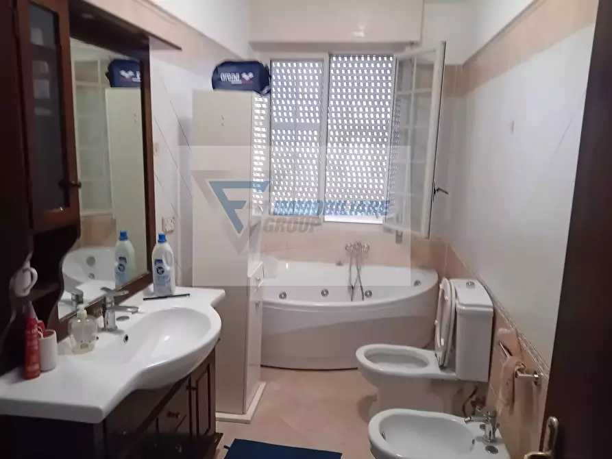 Immagine 11 di Casa trifamiliare in vendita  in Viale dei Comuni a Siracusa