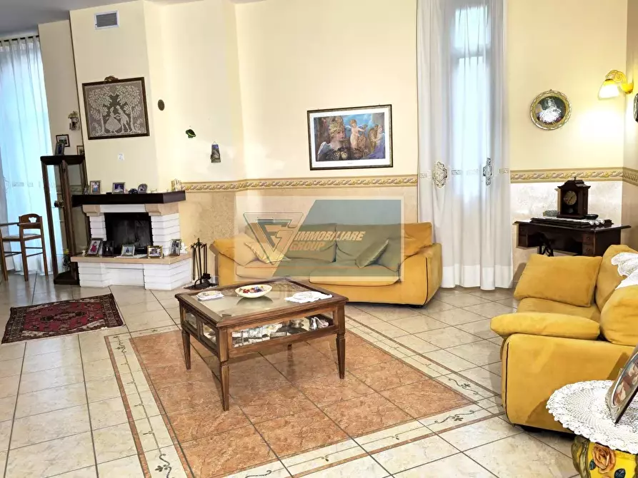 Immagine 1 di Terreno edificabile in vendita  in VIA DE CURTIS, AVOLA a Avola