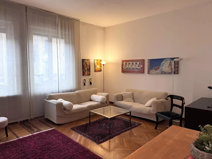 Immagine 1 di Casa trifamiliare in vendita  in Via Saverio Mercadante, 7 a Milano