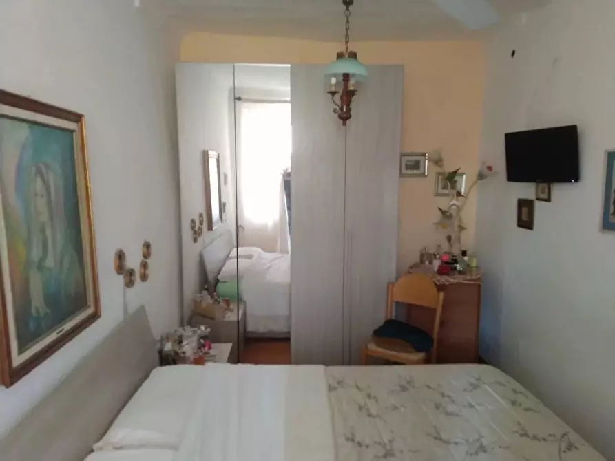 Immagine 8 di Casa trifamiliare in vendita  in Via Falerina, 29 a Ventimiglia