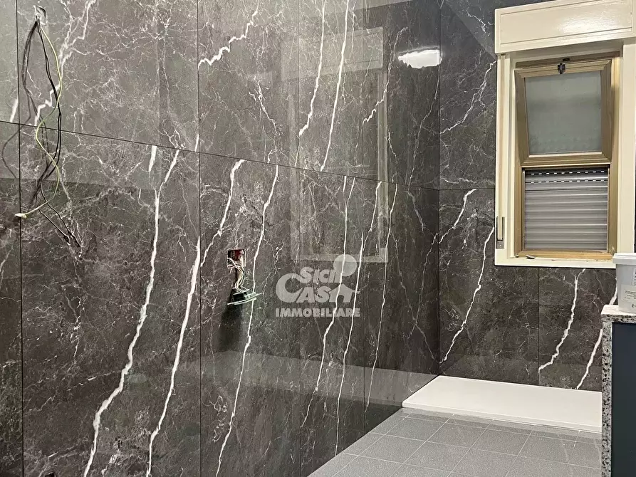 Immagine 1 di Casa trifamiliare in vendita  a Marsala